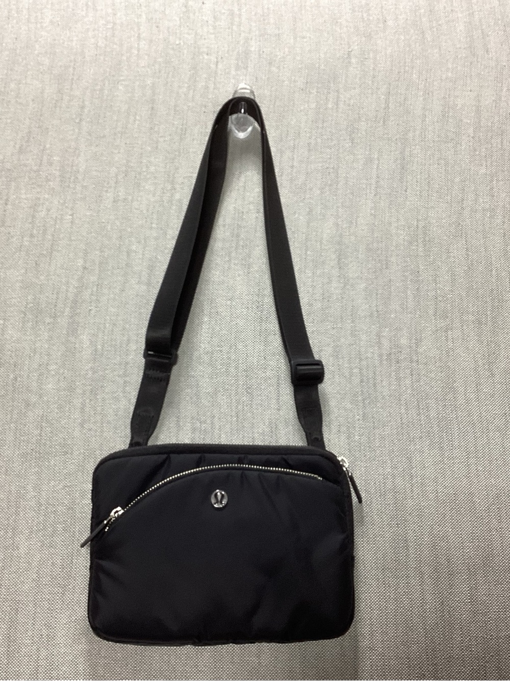 lululemon athletica Black Nylon Messenger Crossbody